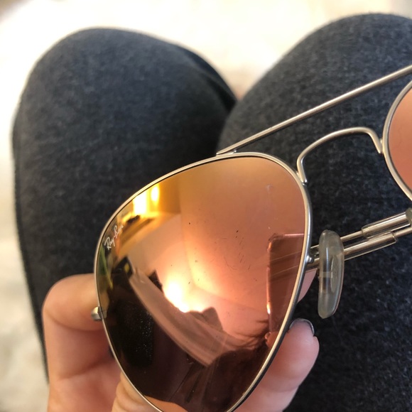 Authentic Ray-Ban Pink Reflective Aviators - Picture 6 of 8
